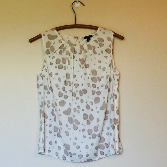 ANN TAYLOR Petite Cream & Taupe Pleated Neck Top 4 - Picture 1 of 9